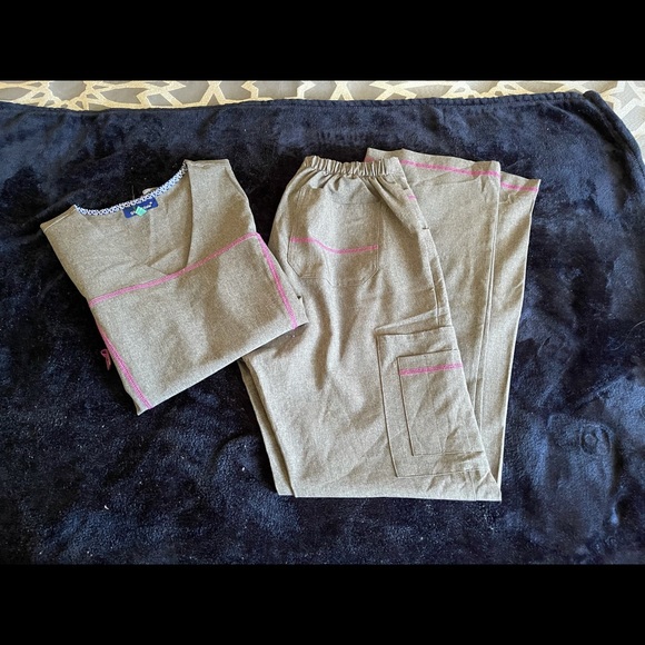 Scrubs - Picture 3 of 14